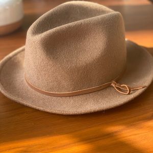 yellow 108 medium luke fedora in taupe